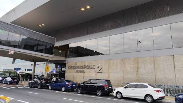 Seu voo foi cancelado/atrasado em Belo Horizonte?